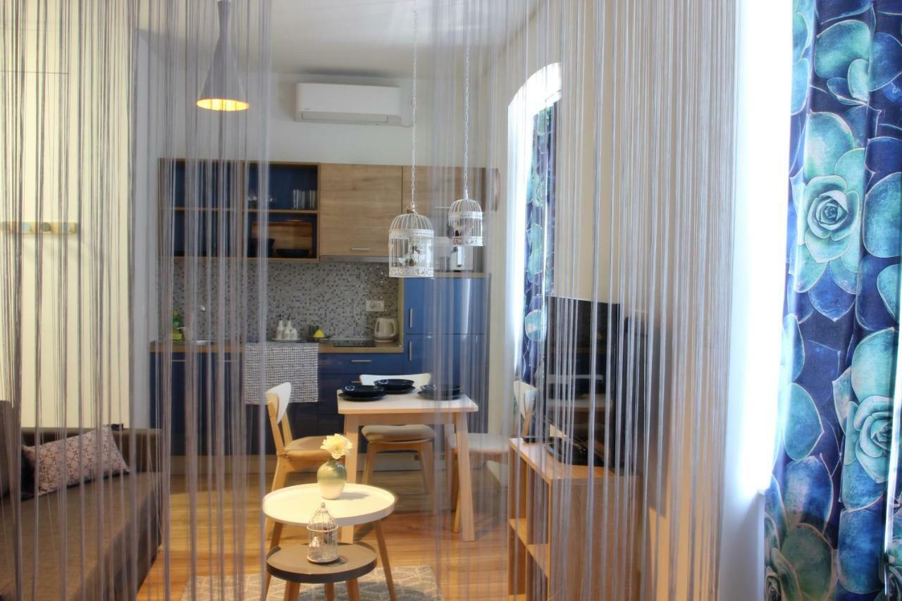 Cozy Apartment In Center Of Rijeka Luaran gambar